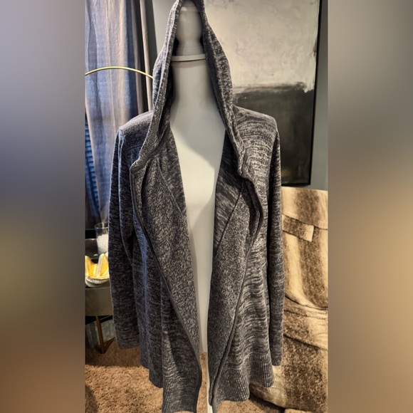 lululemon athletica Sweaters - Lululemon Peace Of Mind Hooded Wrap Size 2-4